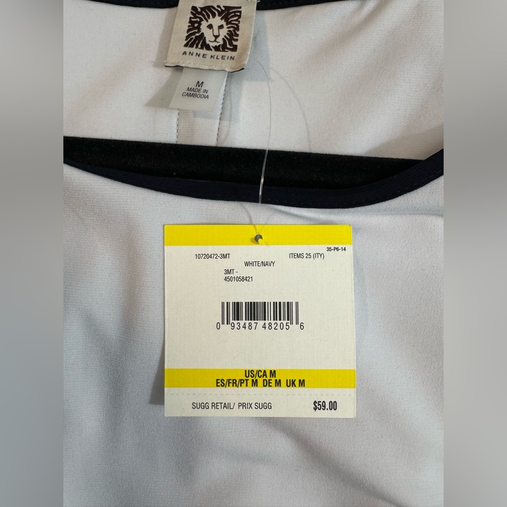 Ann Klein White w/Navy Trim Sleeveless Blouse w/Gold Back Button Detail. Size M. - Picture 5 of 5